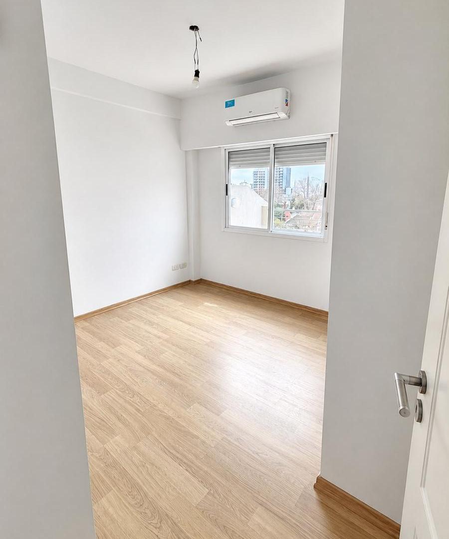 Foto de 2 Ambientes Moderno con Terraza Privada, imagen 2
