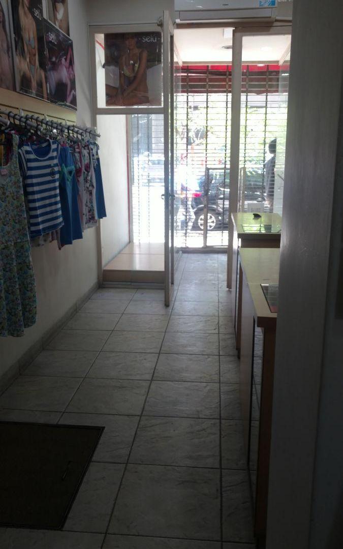 Alquiler local 50mts mas Sotano Av. Callao al 500