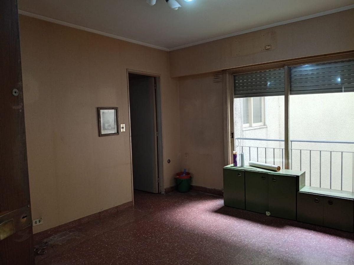 Foto de DEPARTAMENTO 2 AMBIENTES PARA RECICLAR Av. Nazca 1600 VILLA SANTA RITA, imagen 3