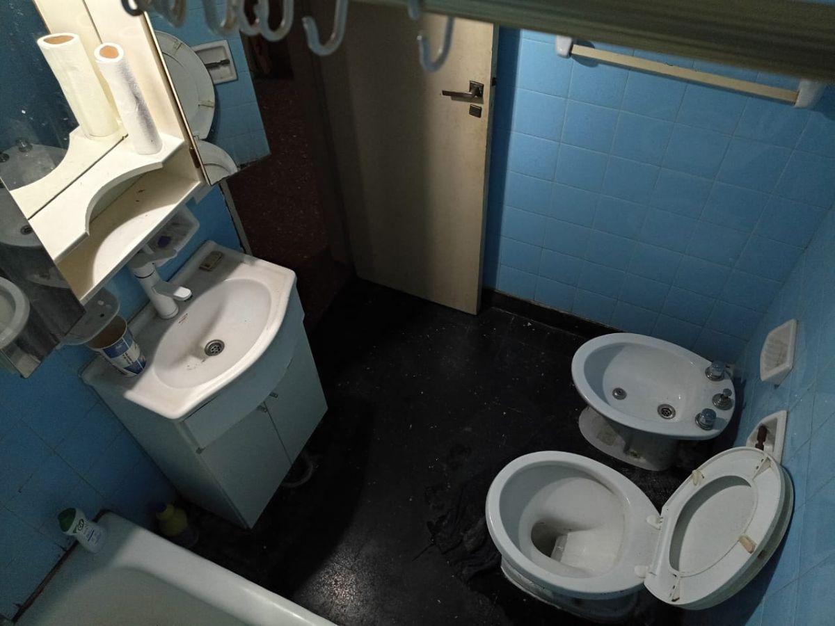 Foto de DEPARTAMENTO 2 AMBIENTES PARA RECICLAR Av. Nazca 1600 VILLA SANTA RITA, imagen 5