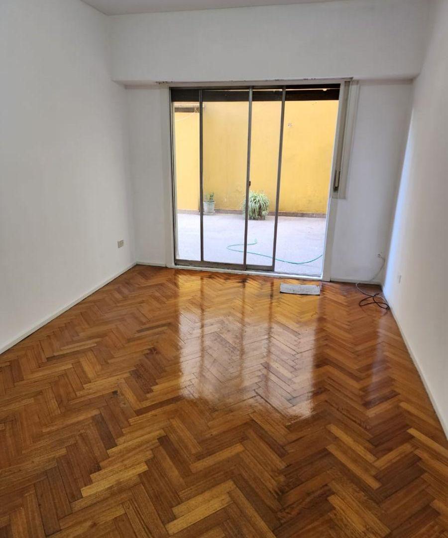 Foto de 3 AMBIENTES CON GRAN PATIO SUPER LUMINOSO (YERBAL Y GRANADERO FLORES), imagen 5