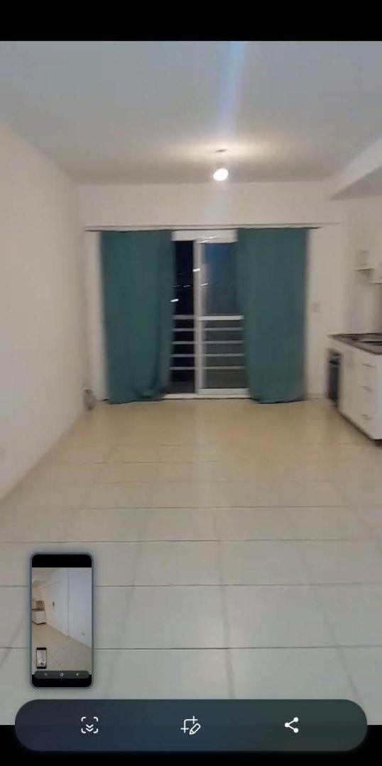 Foto de Hermoso Monoambiente al frente (AV. VARELA AL 700 FLORES), imagen 3