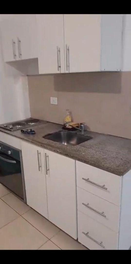 Foto de Hermoso Monoambiente al frente (AV. VARELA AL 700 FLORES), imagen 5