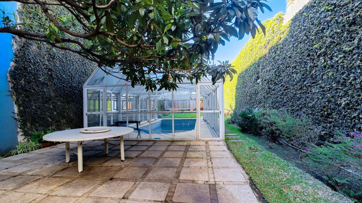 Casa de 5 Ambientes con Jardin y Pileta 3