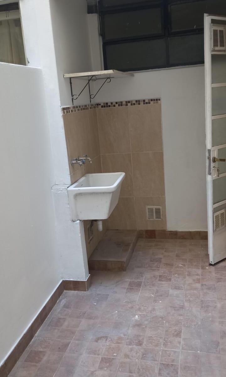 3 ambientes con patio