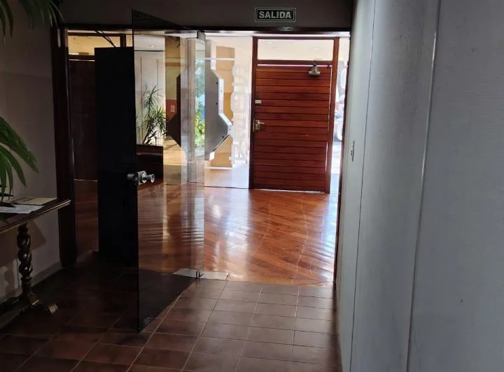 2 ambientes con patio 1