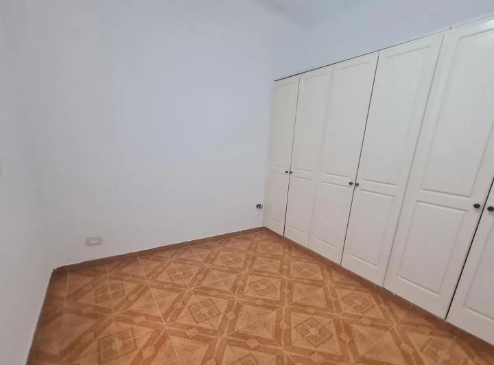 PH 2 ambientes con patio, muy buen estado- En Alquiler 5