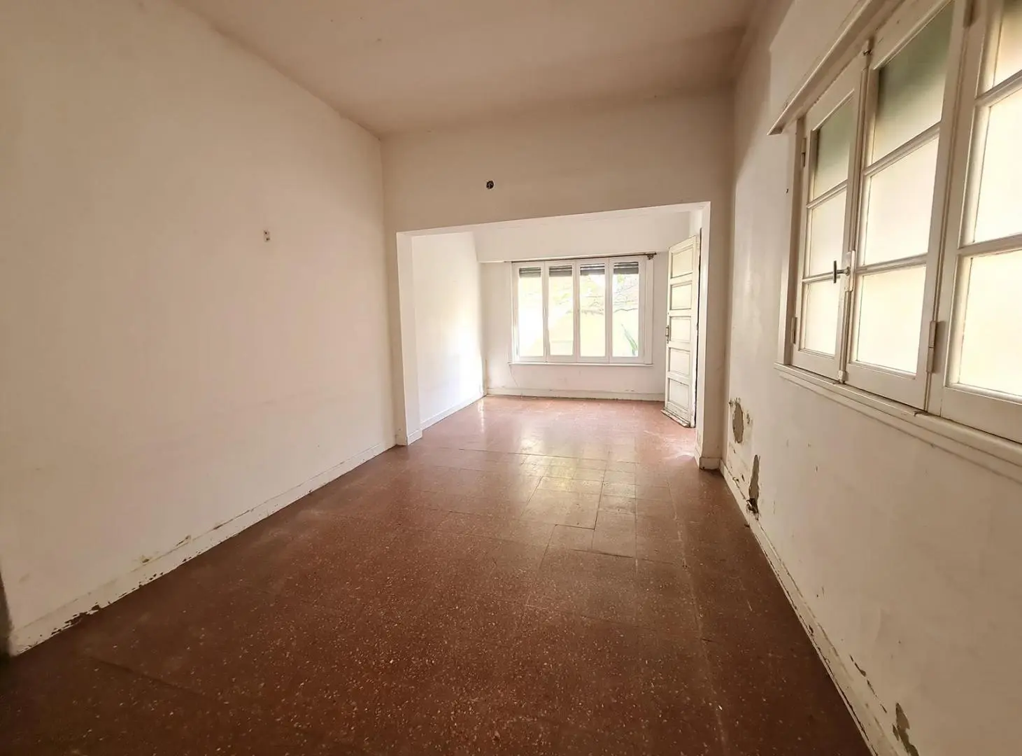 ¡IMPERDIBLE! ¡PH con lote de 8,36x34! En venta y a refaccionar 2
