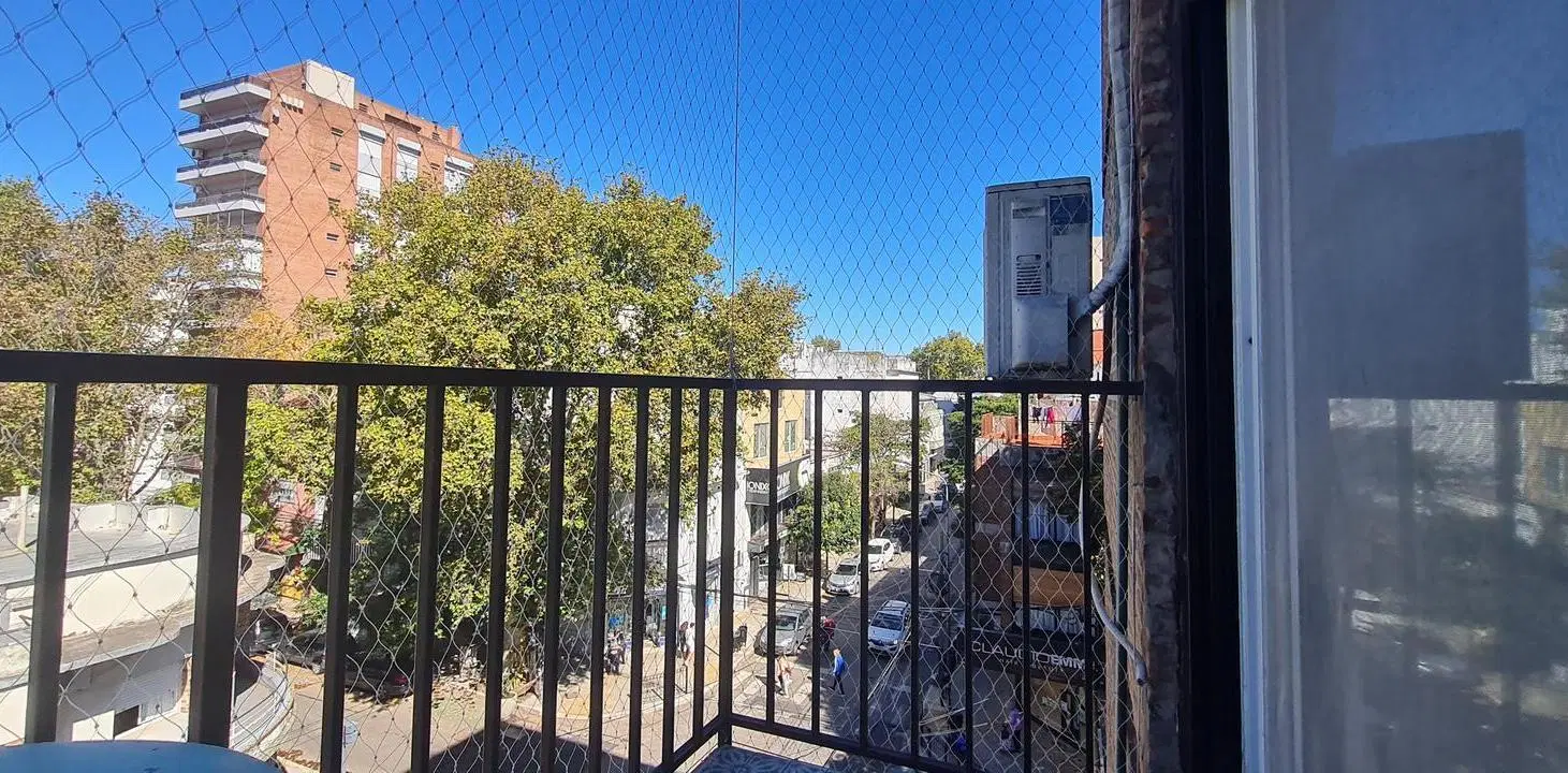 Departamento de 2 Ambientes en Florida Mitre: Luminoso con Balcón y Excelente Estado-En Alquiler. 5