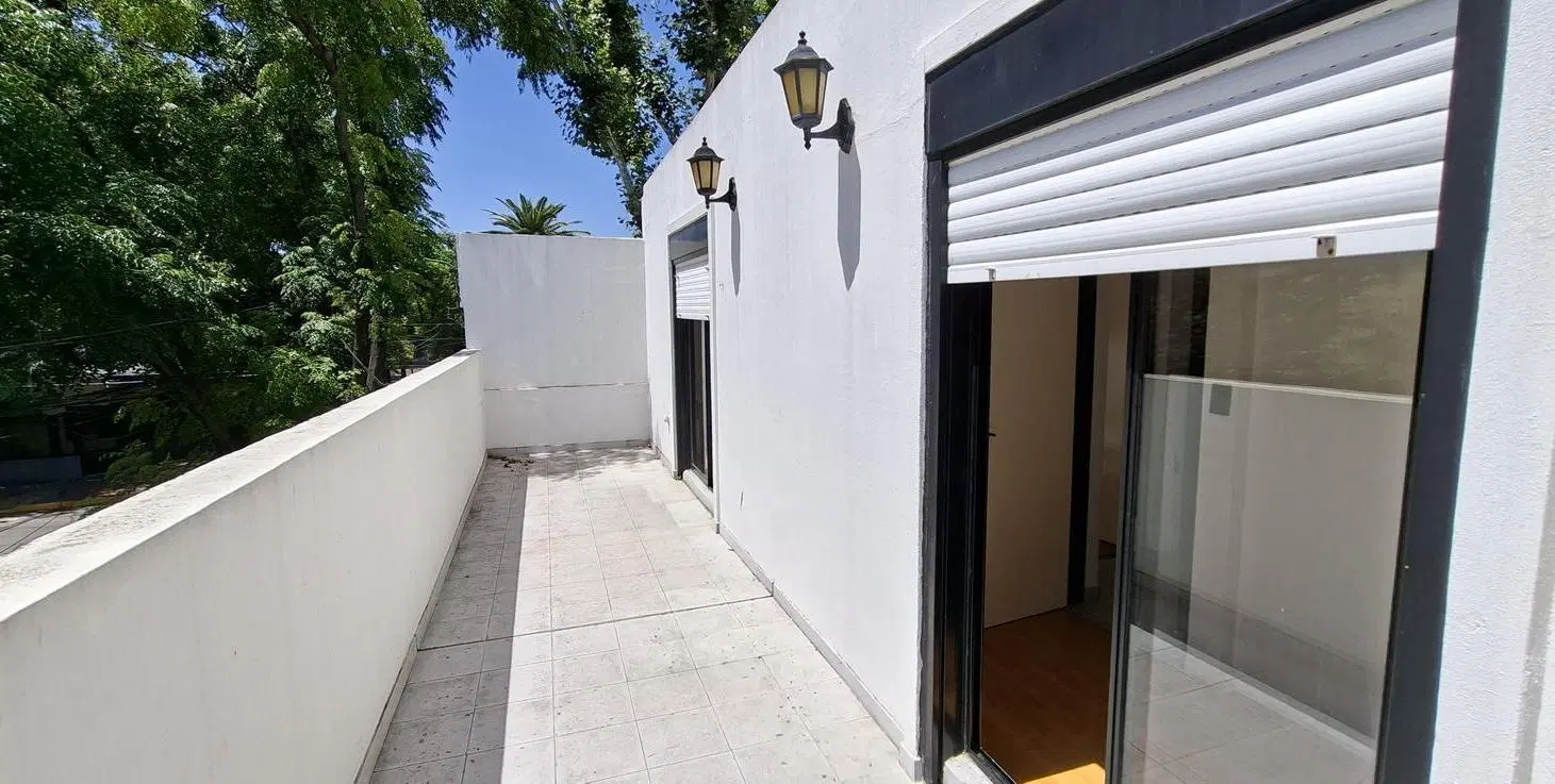 4 Ambientes con balcon aterrazado 2