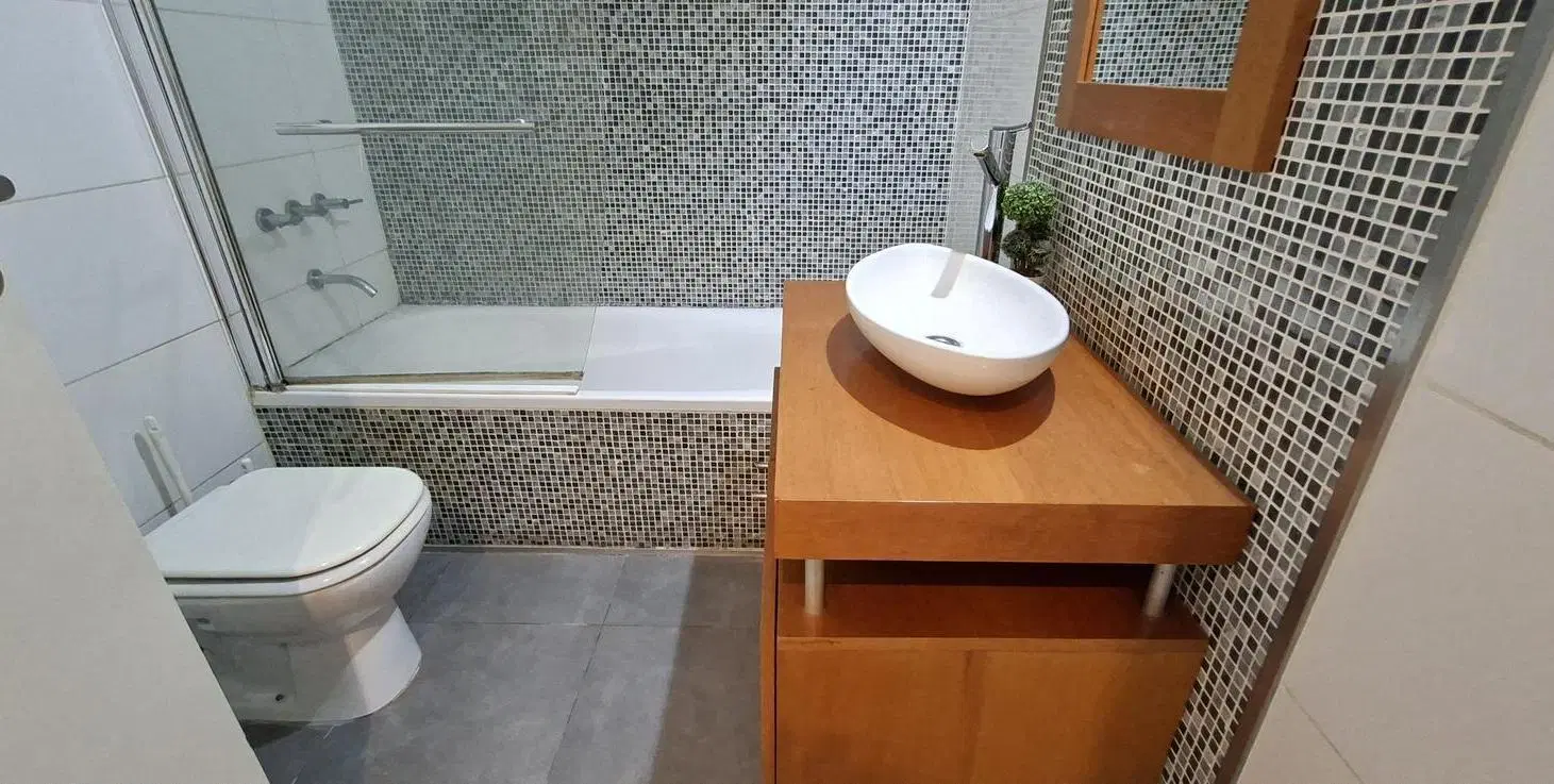Casa en Florida de 4 ambiente con pileta y quincho en alquiler 3