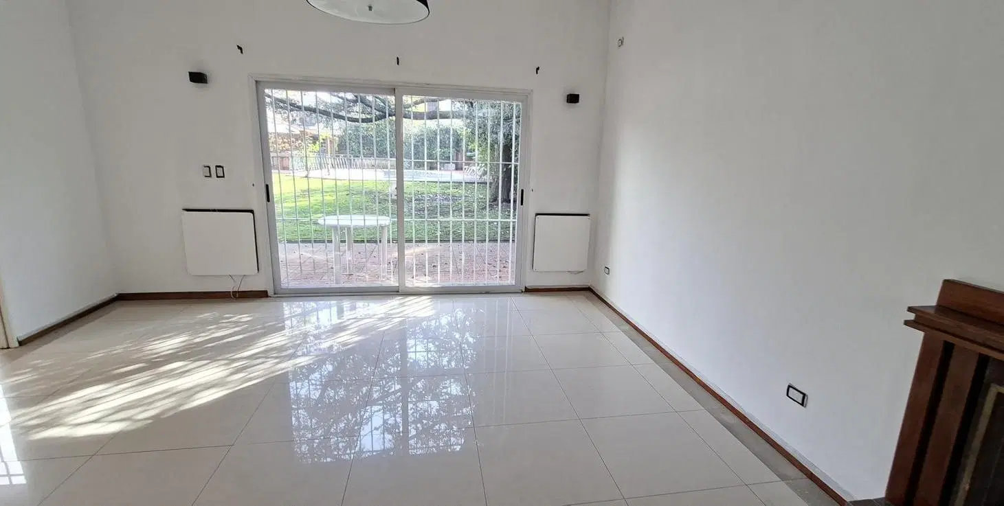 Hermosa casa de 4 ambientes en Florida con quincho y pileta en alquiler!!!! 3