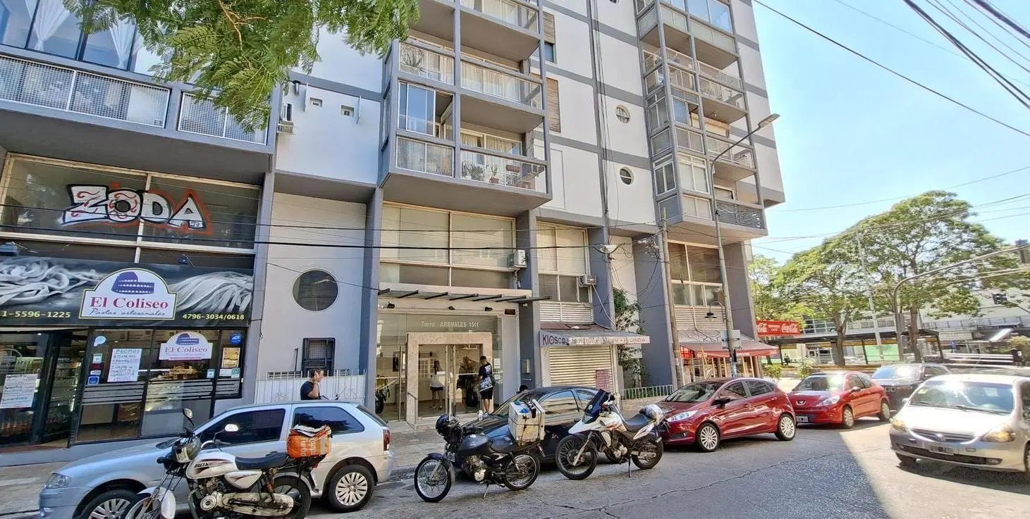 Departamento de 3 ambientes en Olivos 1