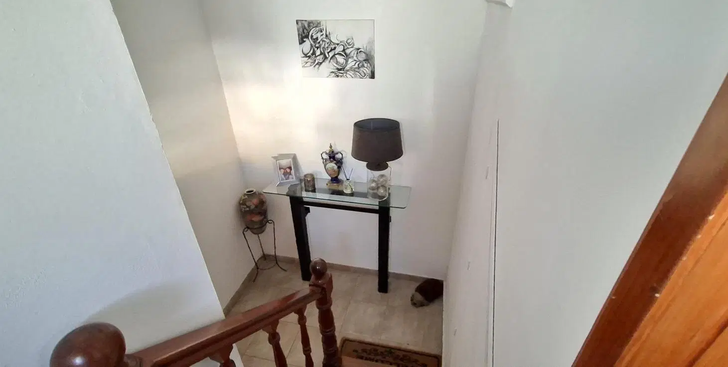 Comodo y luminoso PH de 3 ambientes con amplia terraza y cochera - En Venta 1