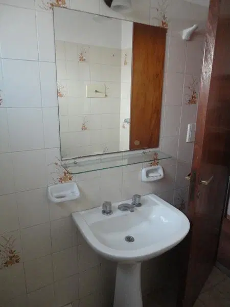 Departamento de 2 ambientes en  San Isidro- En alquiler 2