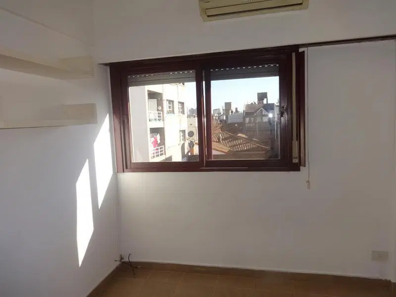 Departamento de 2 ambientes en  San Isidro- En alquiler 8