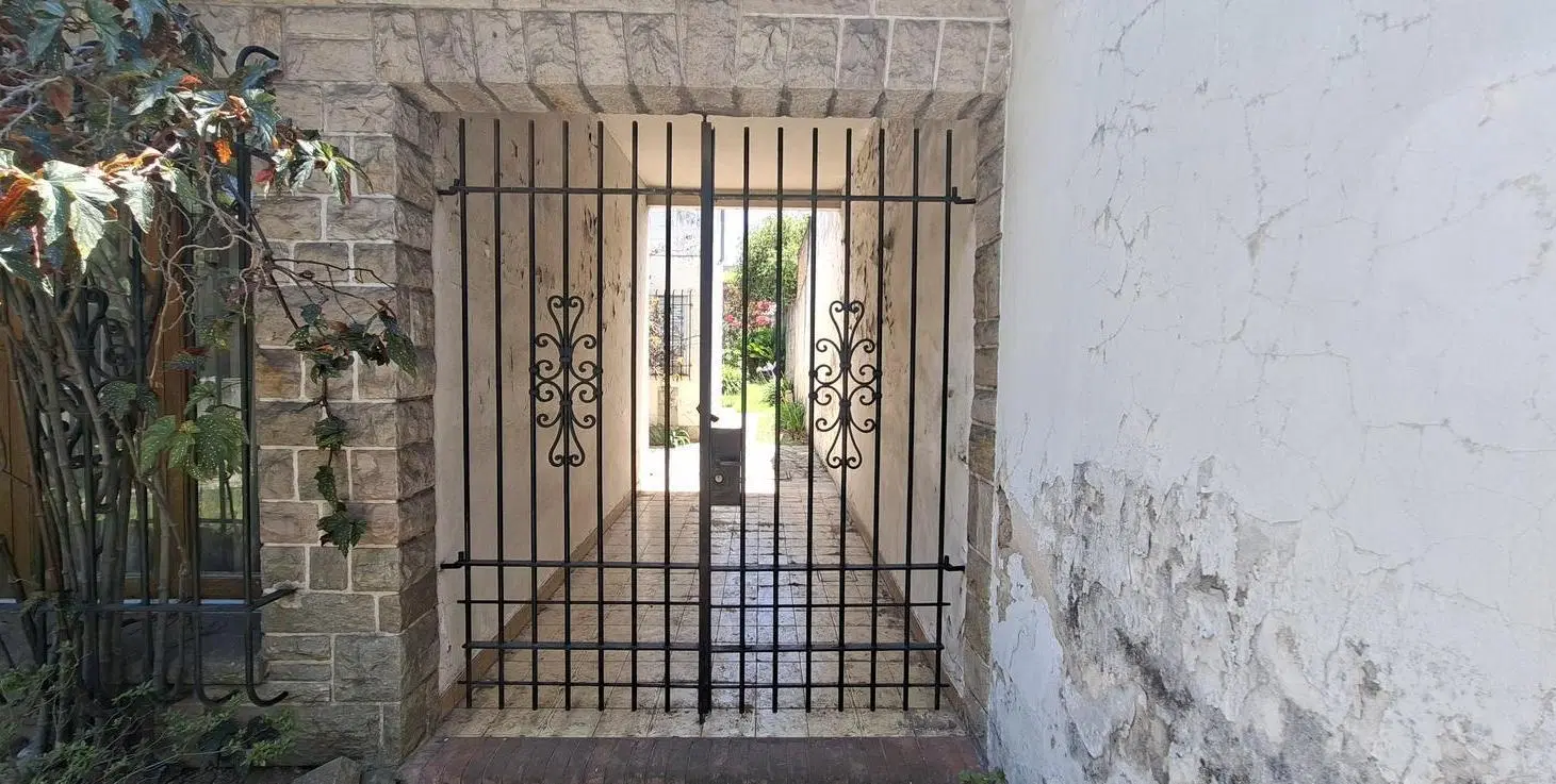 Casa en 2 plantas funcional y con gran jardín 5