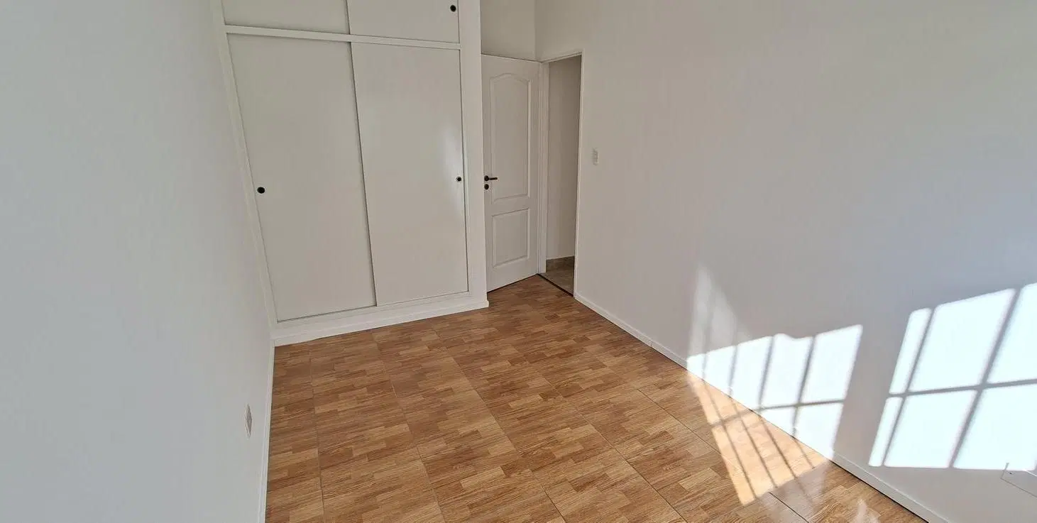 Departamento de 3 ambientes en Florida con cochera - En alquiler 8