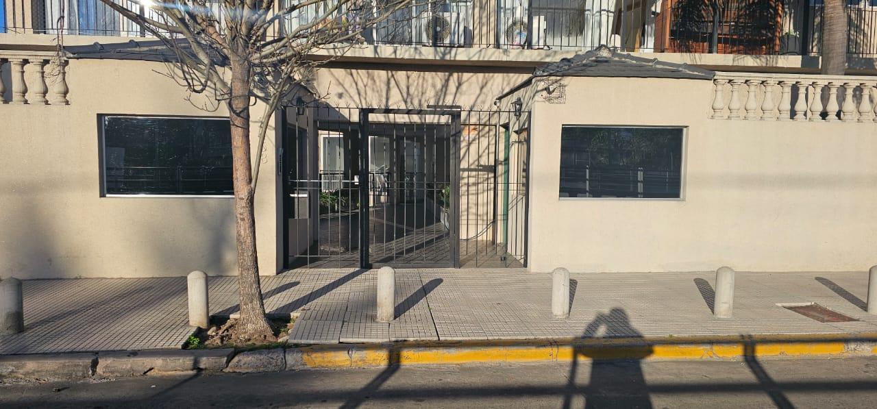 Foto de 2 Ambientes con balcón y cochera cubierta, imagen 1