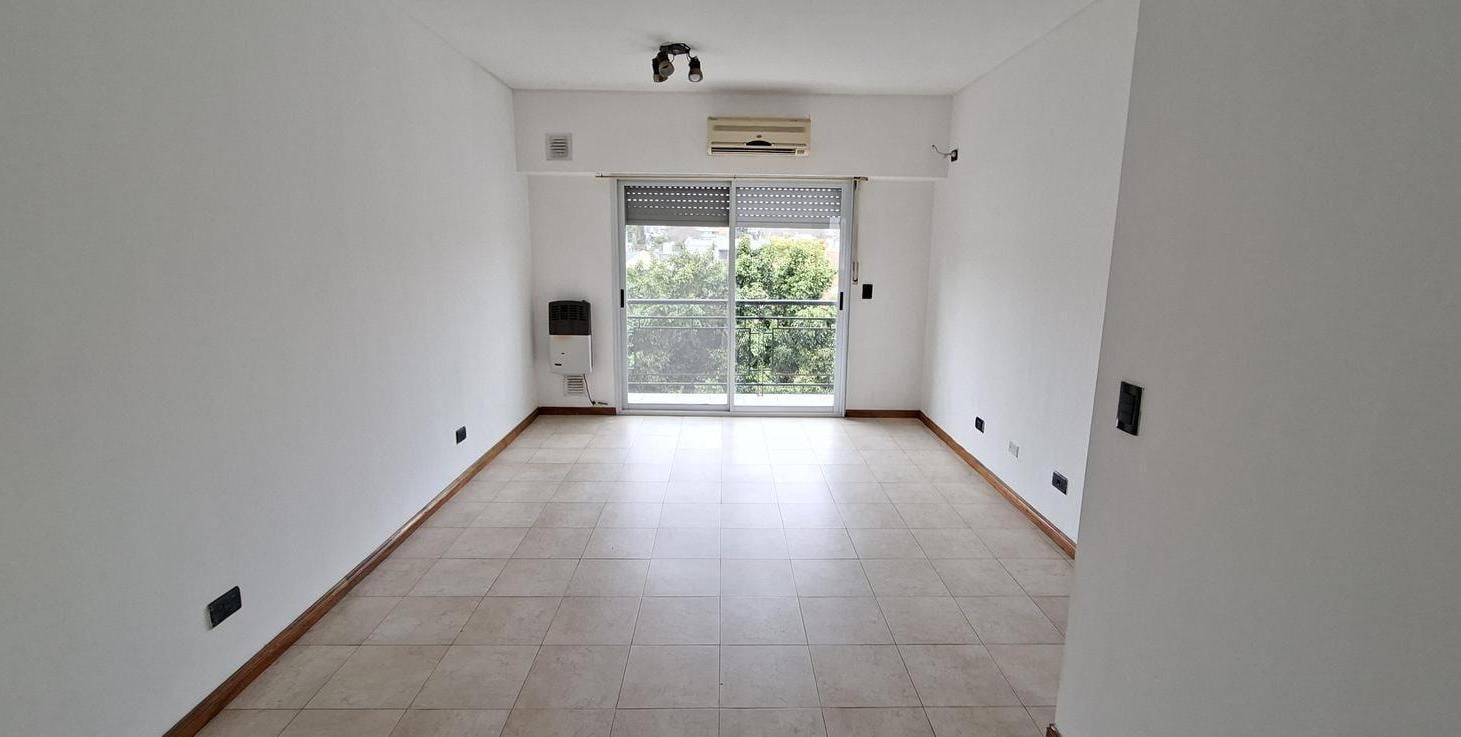 Foto de Departamento de 2 ambientes muy luminoso en Florida - En Alquiler, imagen 2