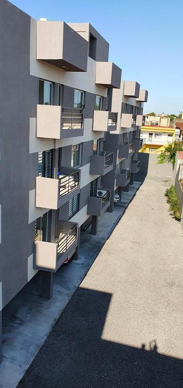 Foto de Departamento dos ambientes con balcon y cochera cubierta-En Venta, imagen 2