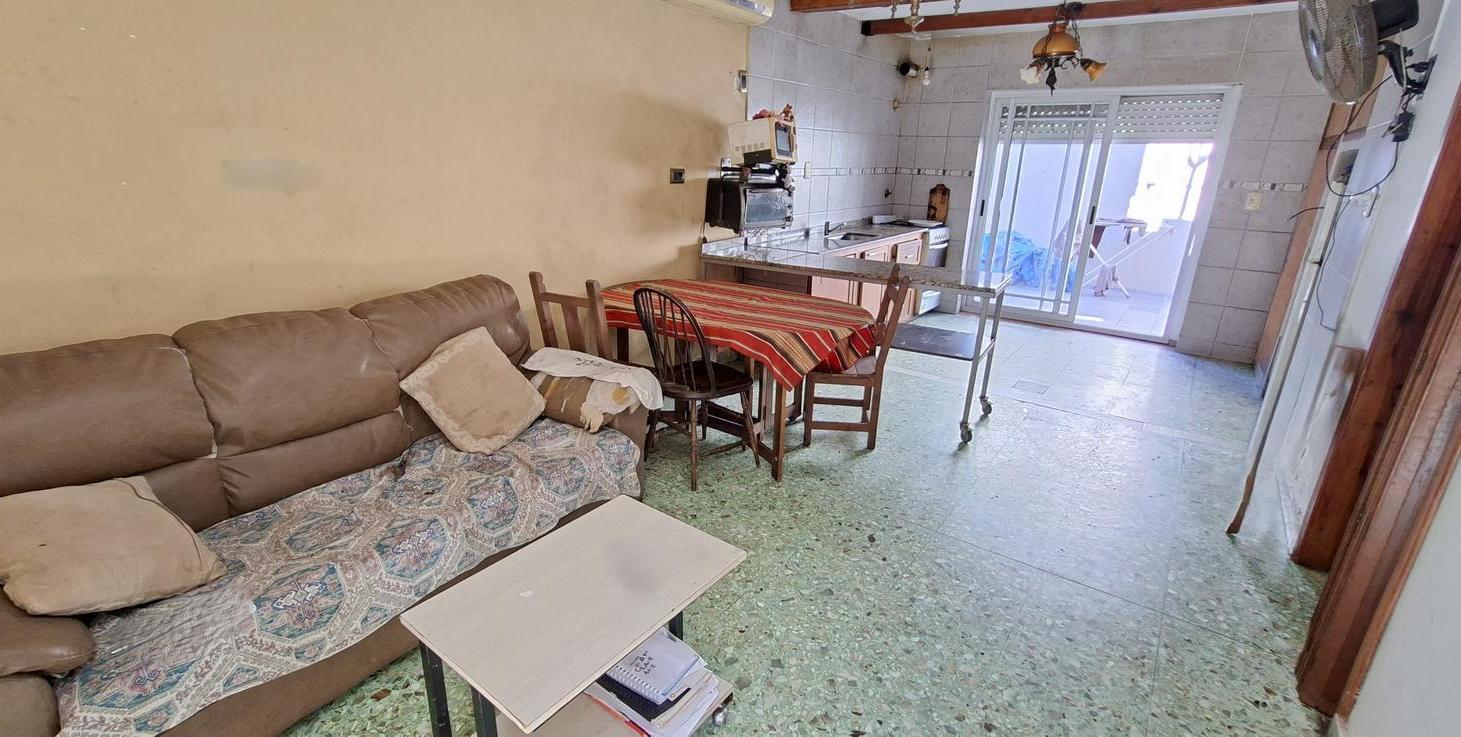 Foto de PH de 4 ambientes muy luminoso con 2 patios y terraza en Olivos, imagen 5