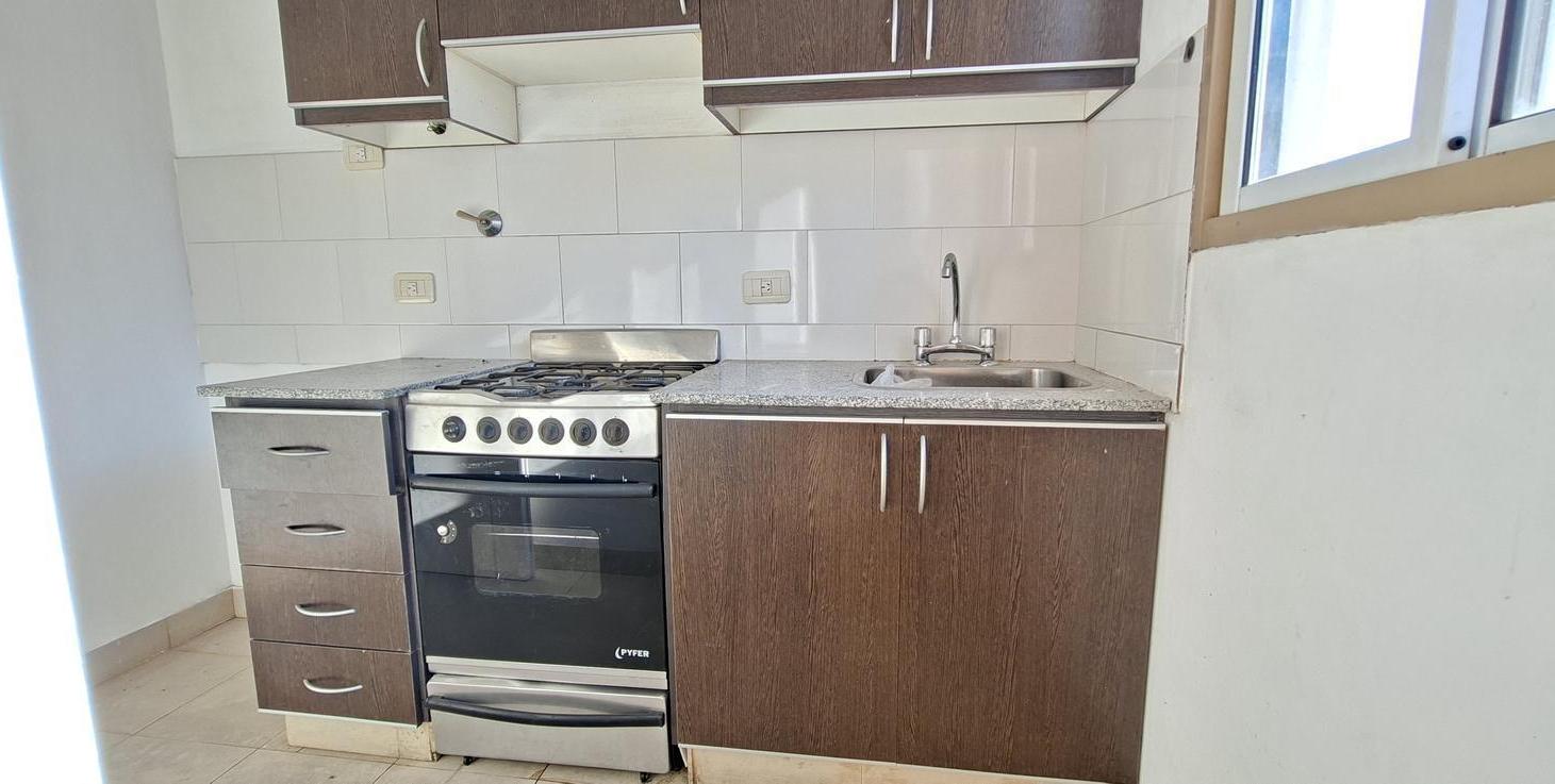 Foto de Hermoso departamento de 2 ambientes con balcón y cochera, imagen 5
