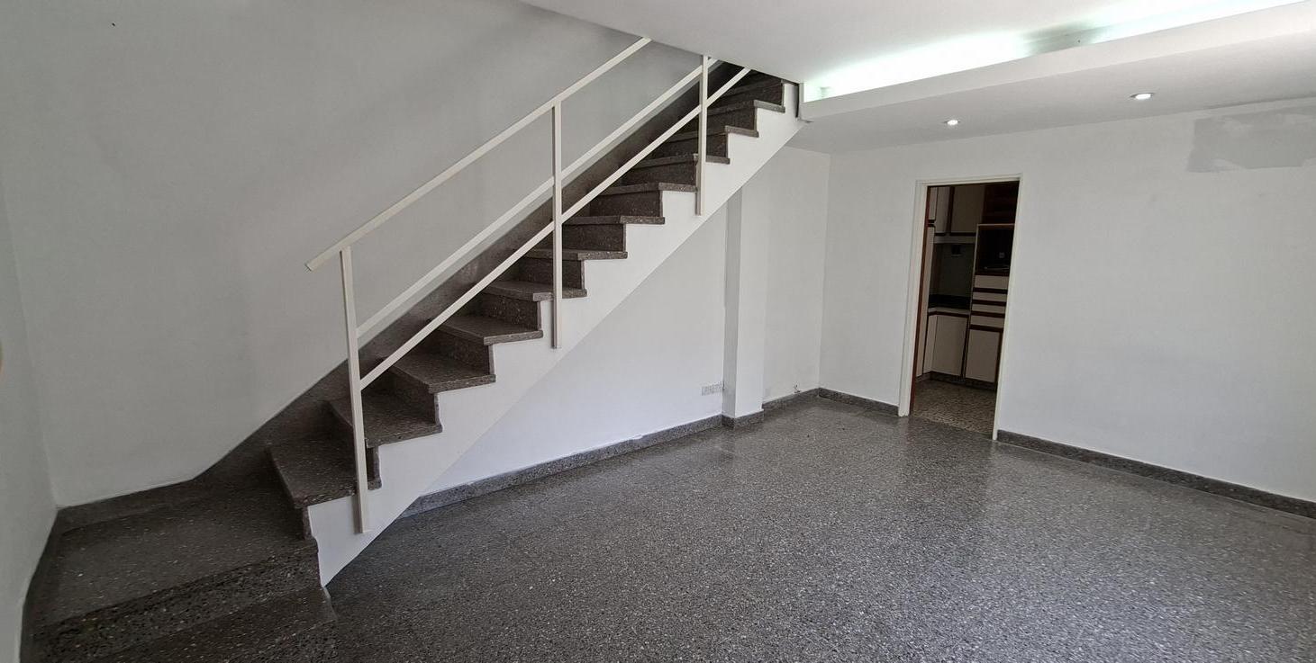 Foto de Departamento de 3 ambientes muy luminoso ,con patio y terraza en Florida, imagen 3