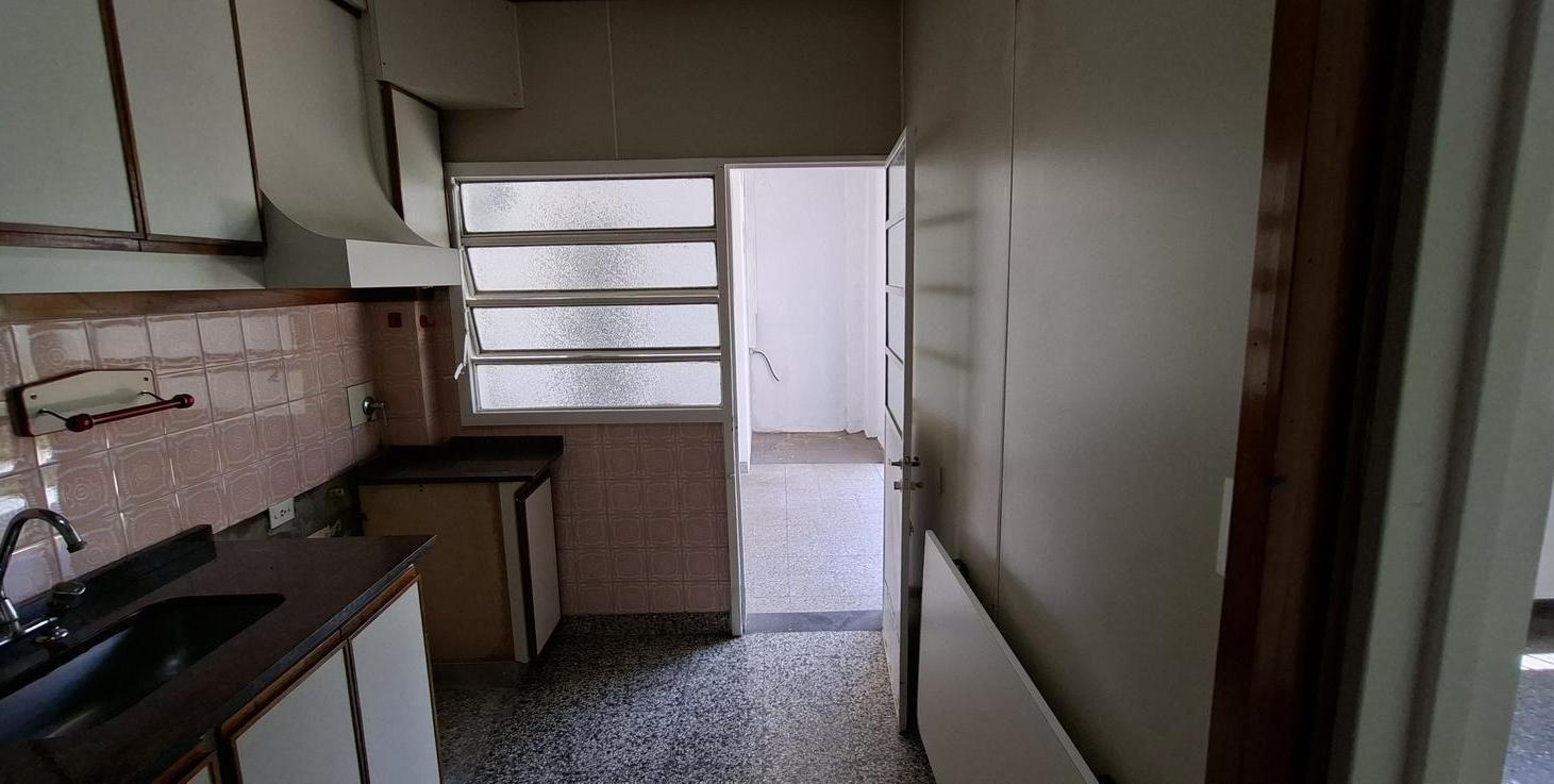 Foto de Departamento de 3 ambientes muy luminoso ,con patio y terraza en Florida, imagen 2