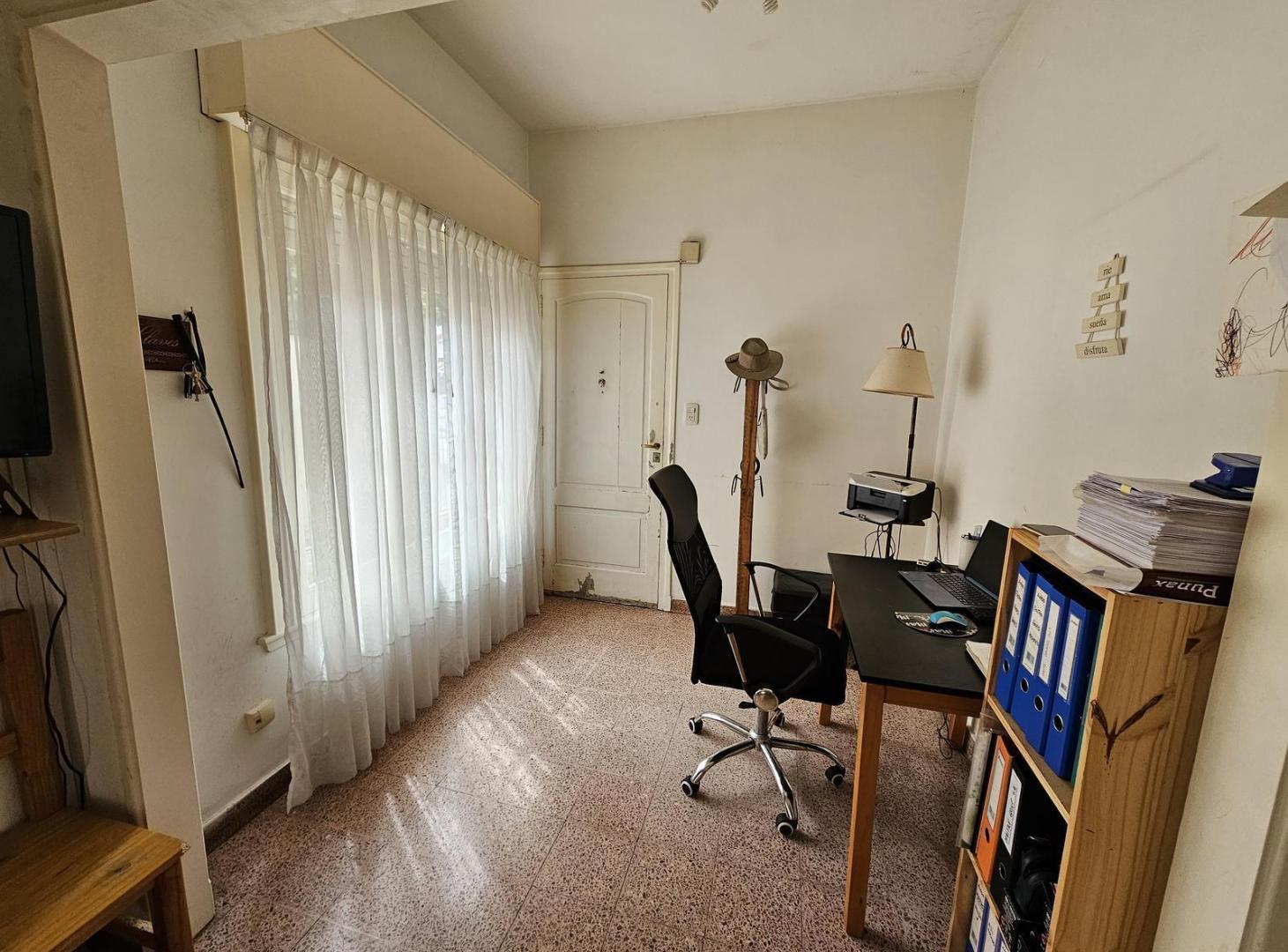 Foto de PH 3 Ambientes con Patio, Espacioso y Luminoso- En Venta, imagen 3