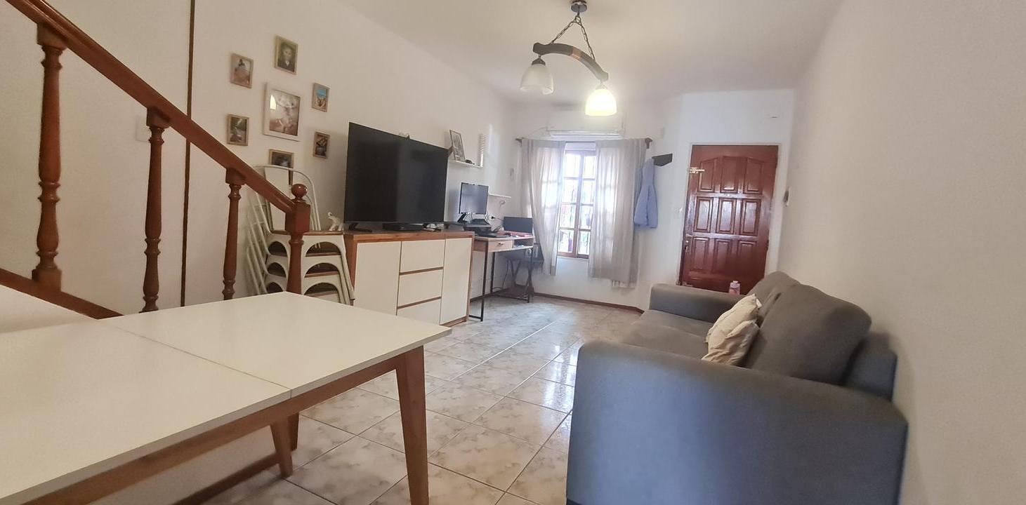 Foto de Dúplex 3 ambientes con patio, parrilla y cochera- En Venta, imagen 3
