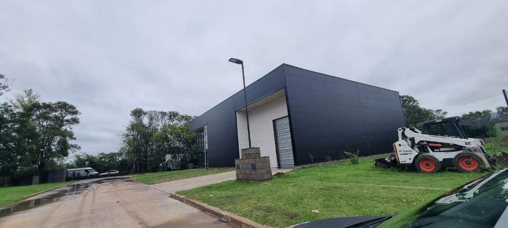 Foto de DEPOSITOS/INDUSTRIAS - DEPOSITOS - EXALTACIÓN DE LA CRUZ, imagen 2