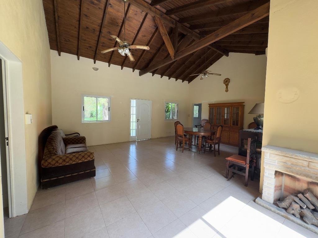 Foto de CASA EN VENTA 3 DORMITORIOS *** RETASADA ***, imagen 3