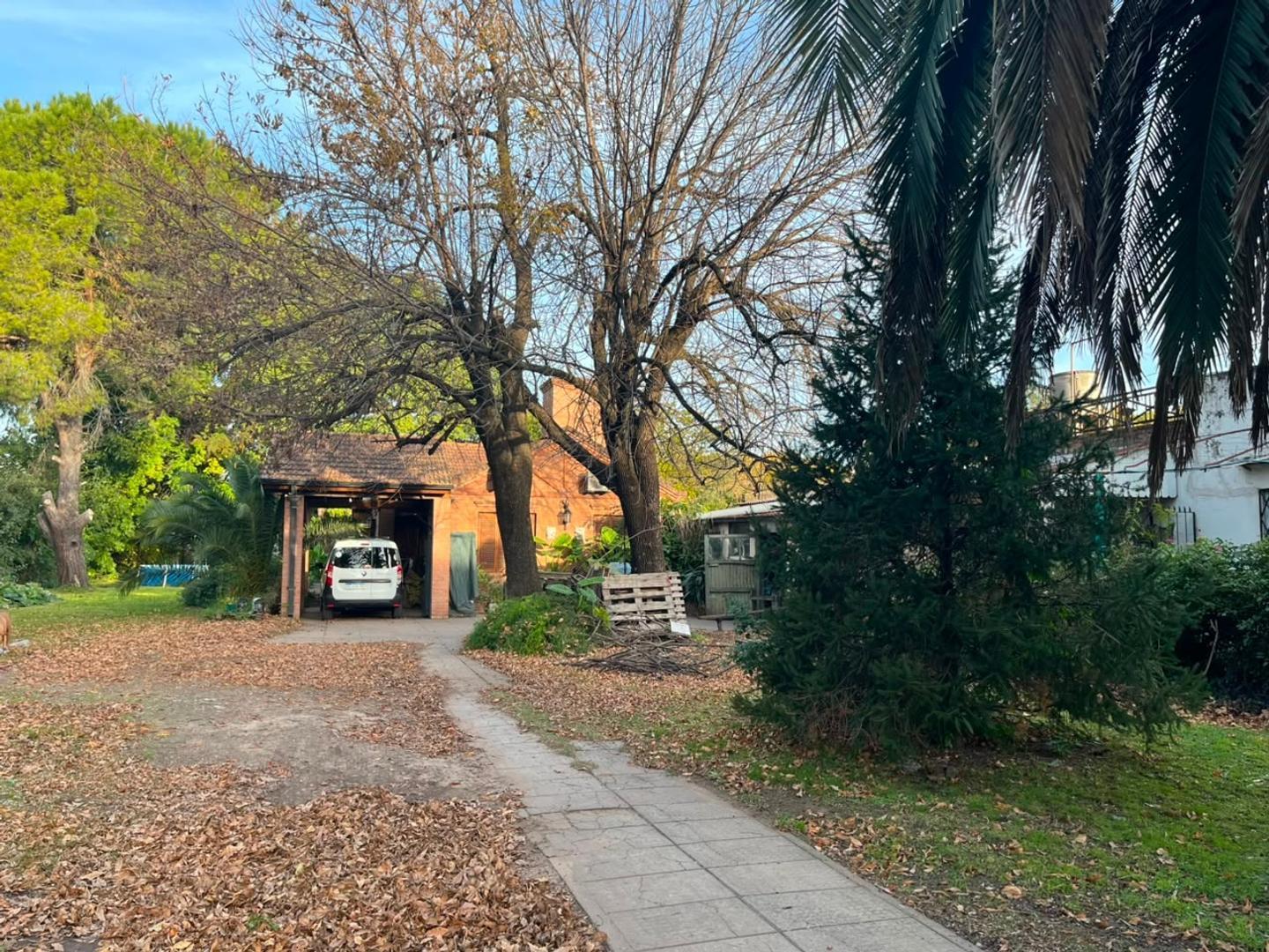 Casa en venta en pilar sobre calle Silvio Braschi