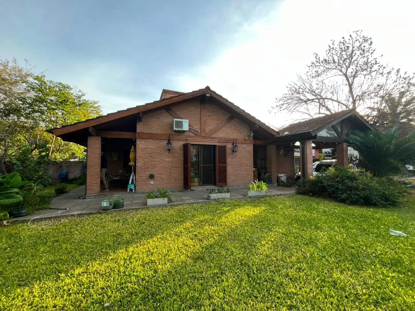 Casa en venta en pilar sobre calle Silvio Braschi 4