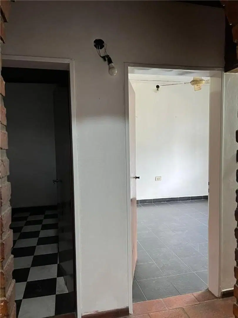 Casa en Venta en Pilar sobre la calle Guido 4