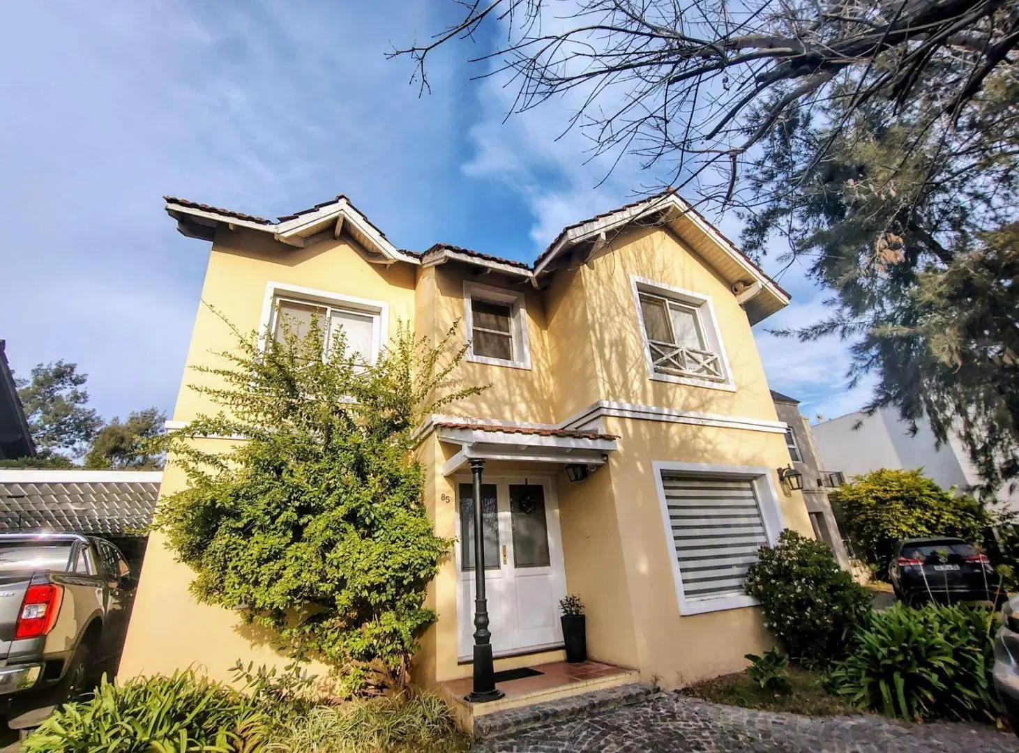 CASA EN VENTA BARRIO LA CANDELARIA APTA CREDITO INGENIERO MASCHWITZ 1