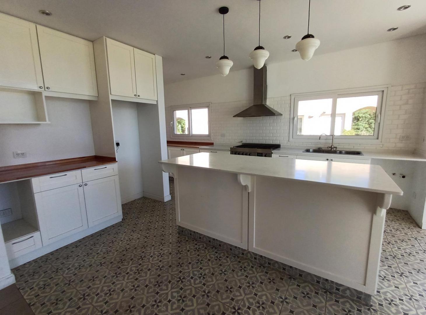 Foto de CASA EN VENTA EL REFUGIO BARRIO HARAS SANTA MARIA, imagen 4