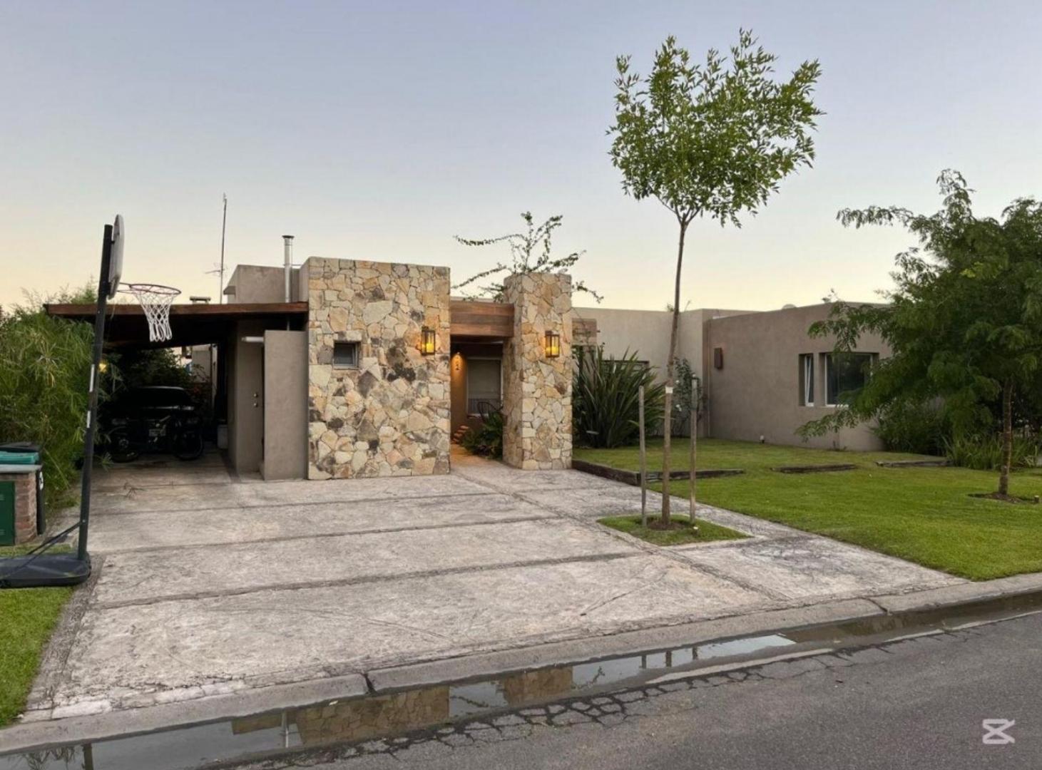 Foto de CASA EN VENTA 1 PLANTA BARRIO SAN FRANCISCO VILLANUEVA, imagen 4