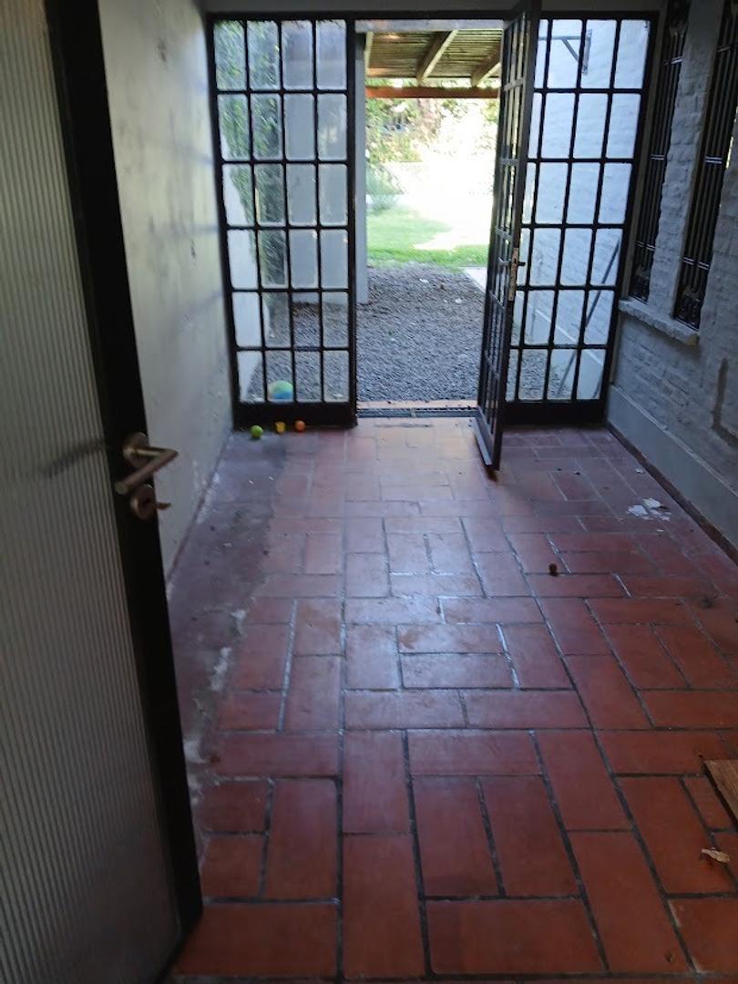 Foto de Padre Acevedo 3500 Gran casa familiar con psicina y parrilla, imagen 5