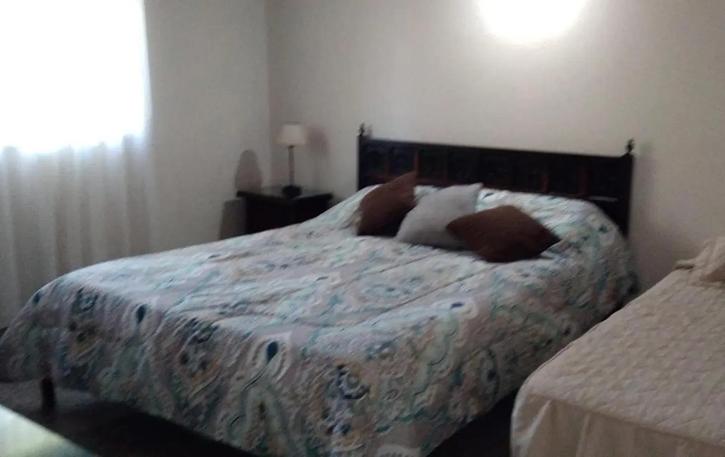 hermosa casa con piscina y parrilla sobre inmenso parque 1