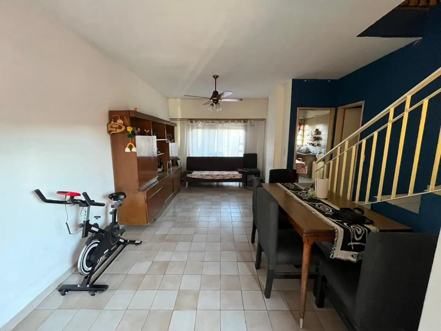 HERMOSO DUPLEX - 4 AMBIENTES - LUMINOSO - COCHERA - PATIO 2