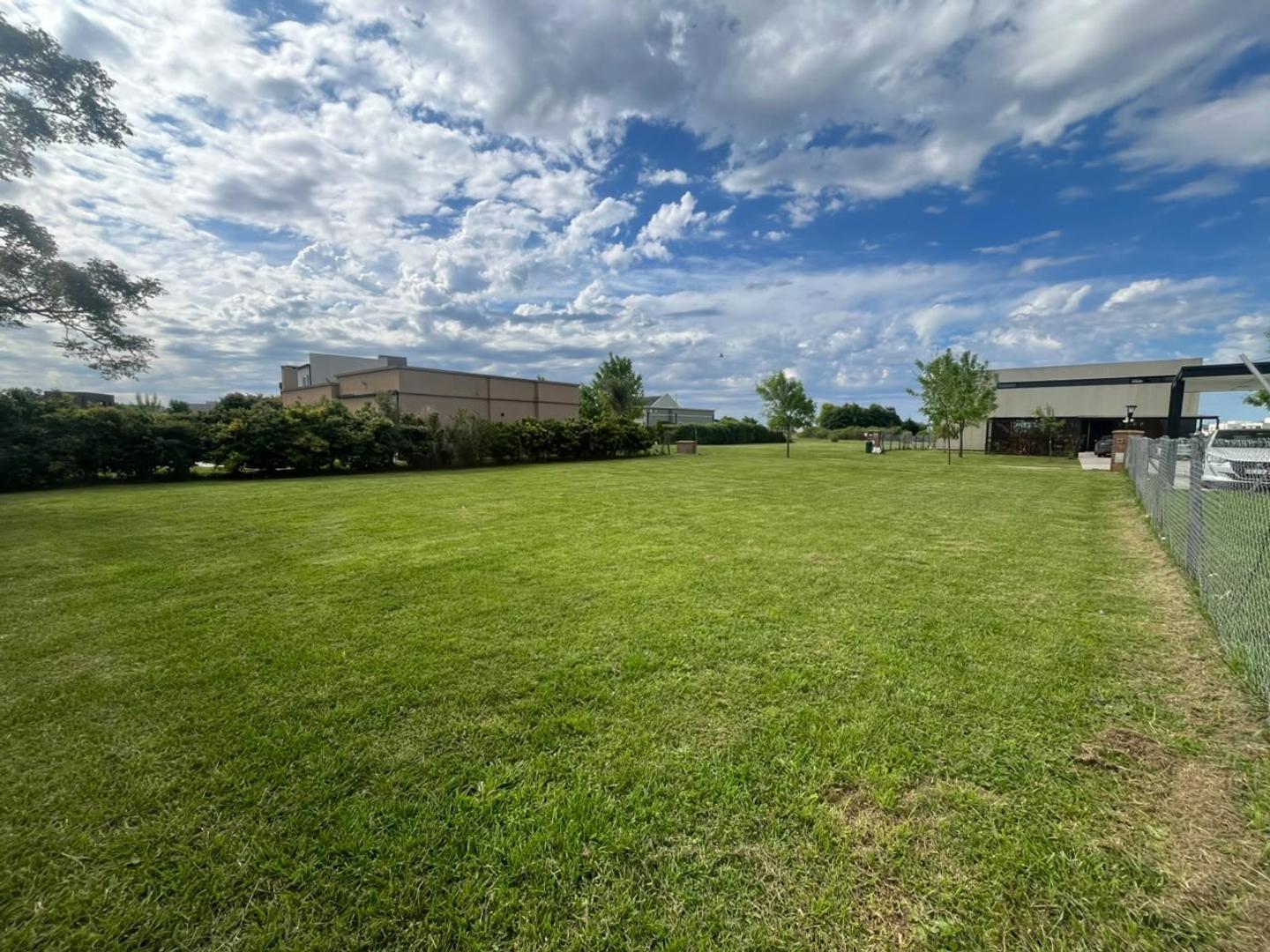 Foto de LOTE TERRENO - BARRIO EL MOLINO - HARAS SANTA MARIA, imagen 1
