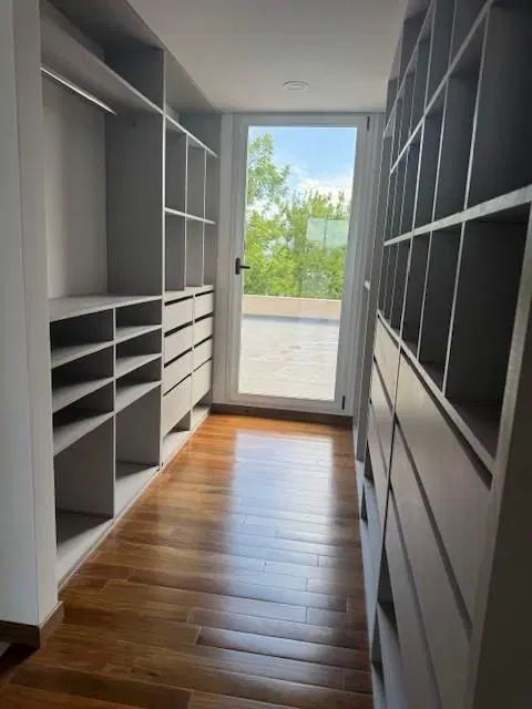 Casa a estrenar a la laguna en ALQUILER ANUAL 4