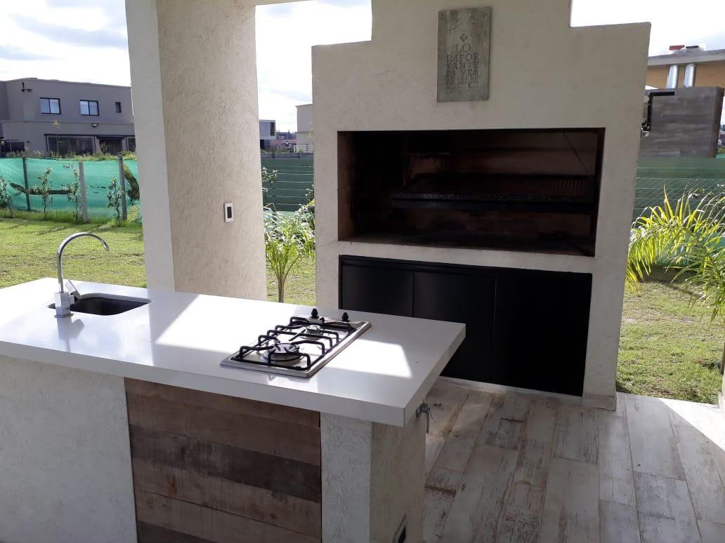 Foto de Muy linda Casa AMOBLADA en alquiler ANUAL!, imagen 5