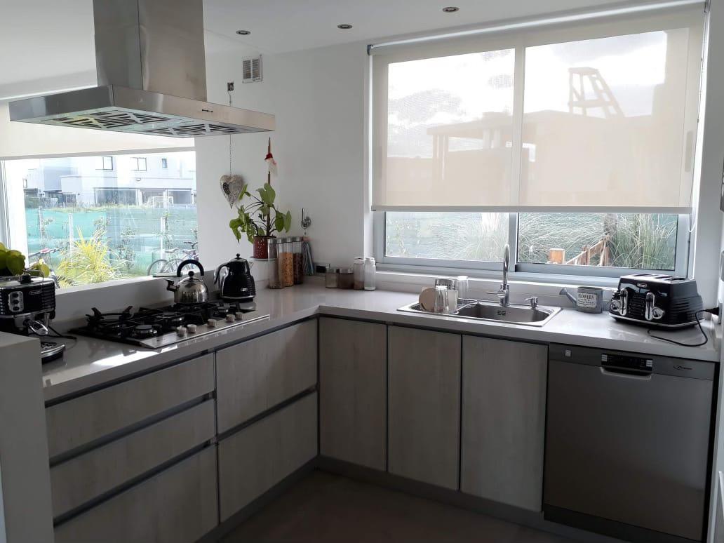 Foto de Muy linda Casa AMOBLADA en alquiler ANUAL!, imagen 3