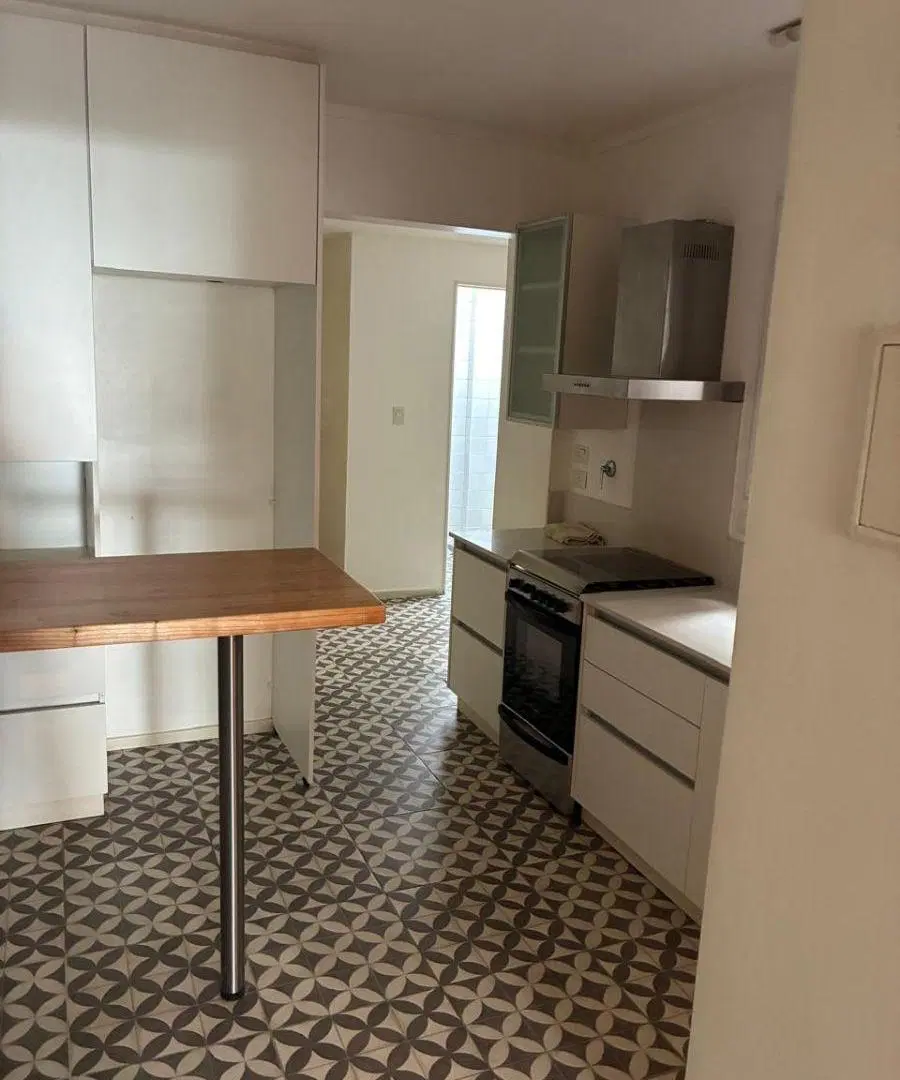 DEPartamento semipiso en venta al frente sobere av. callao al 2000 8