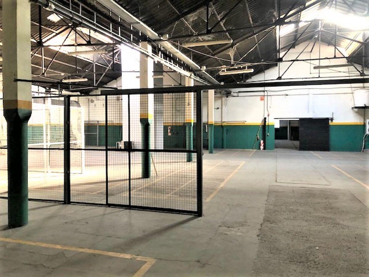 Foto de DEPOSITO CON OFICINAS A 3 CALLES UNICO 7000 M2 EN 3 PLANTAS, imagen 1