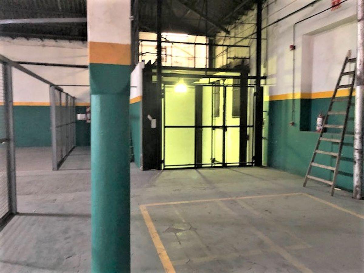 Foto de DEPOSITO CON OFICINAS A 3 CALLES UNICO 7000 M2 EN 3 PLANTAS, imagen 2