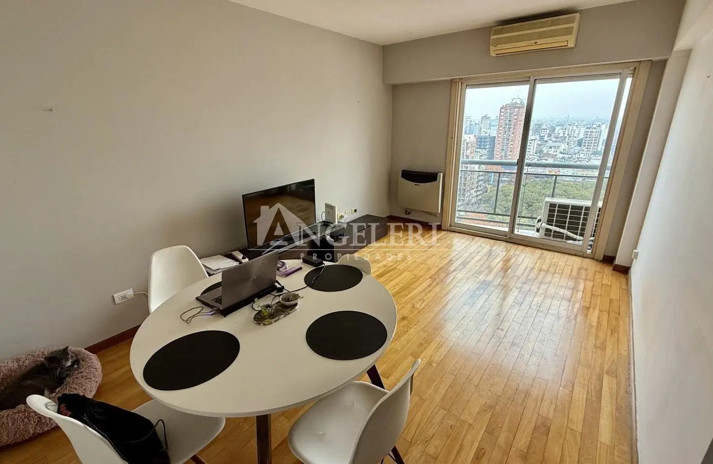 Departamento 2 Ambientes con Increible Vista y Cochera Cubierta 5